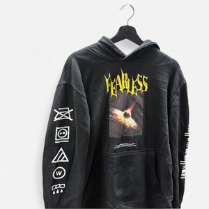 Black Graphic Hoodie “Fearless” – Gothic Streetwear / Grunge Style
